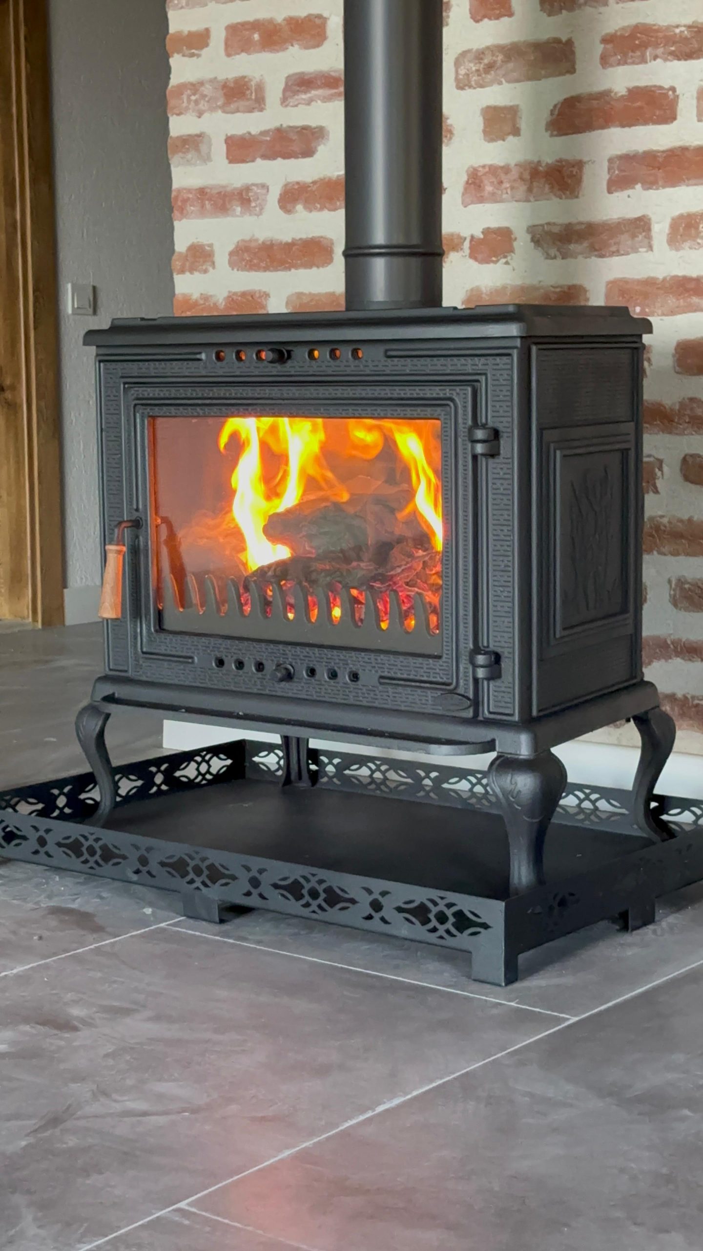 UDS036 X PLAZMA TEK CAMLI DÖKÜM ŞÖMİNE - Görsel 3