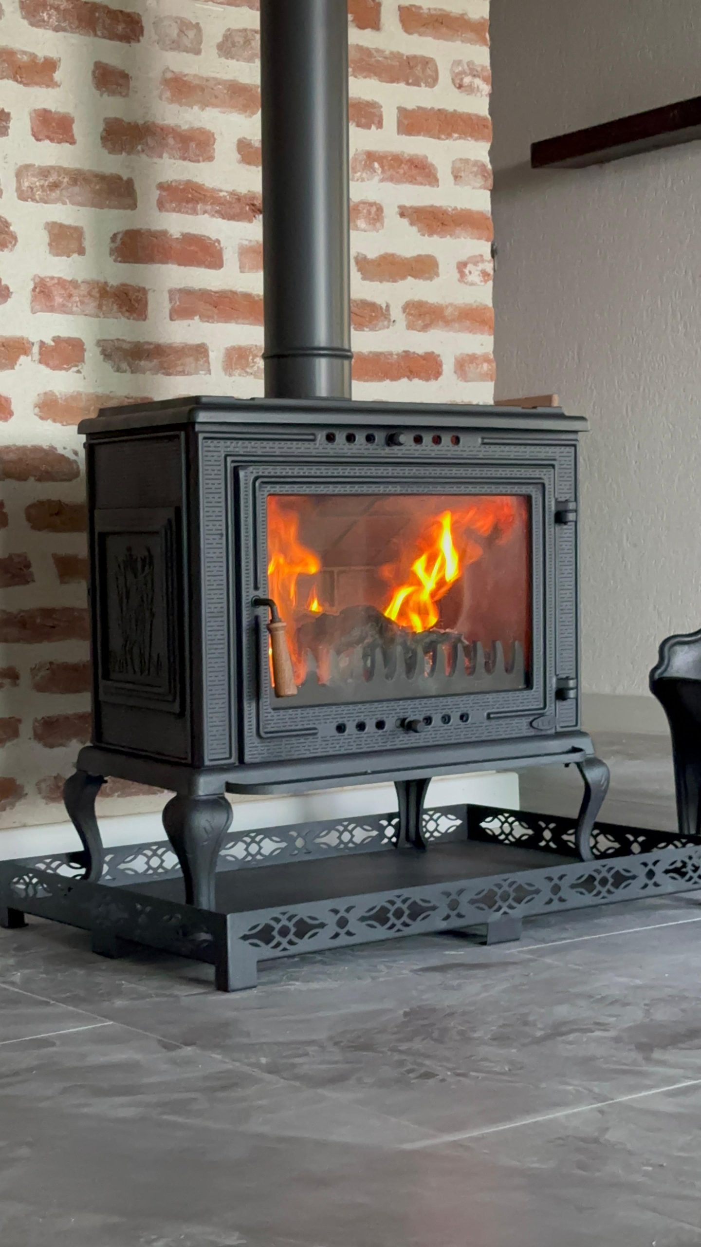 UDS036 X PLAZMA TEK CAMLI DÖKÜM ŞÖMİNE